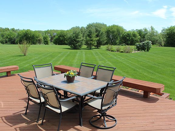 3rd image of 7136 Hickory Creek Dr
