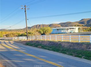 15205 Lake Mathews Dr, Perris, CA 92570