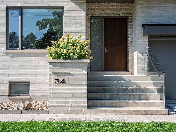 2nd image of 34 Edgecroft Rd