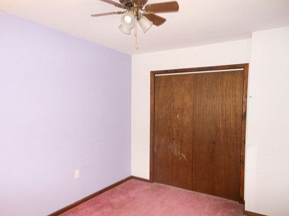 5th image of 206 E Savory St