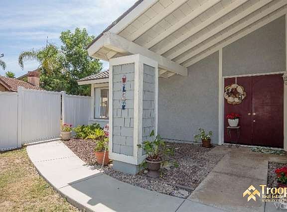 2nd image of 2826 N Marietta Cir