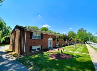 One-Bedroom, One-Bath Updated, Urban Sycamore Apartments, Greensboro, NC 27403