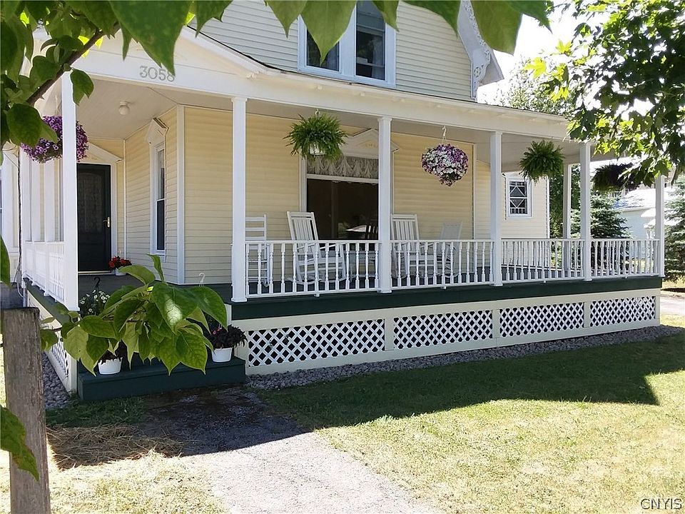 1st image of 3058 Mechanic St