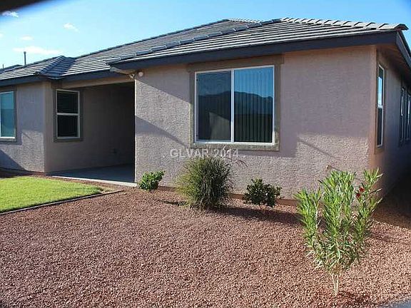4th image of 10519 Oak Terrace Ave