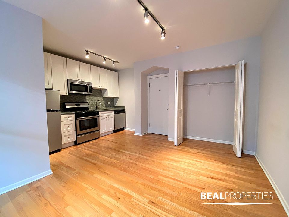 1st image of 2834 W Palmer St #1-304