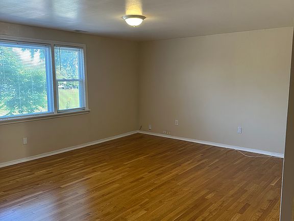 2nd image of 3654 N Central Park Ave #2