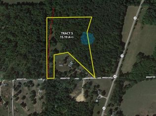 5 E Wright Rd, Bloomfield, IN 47424