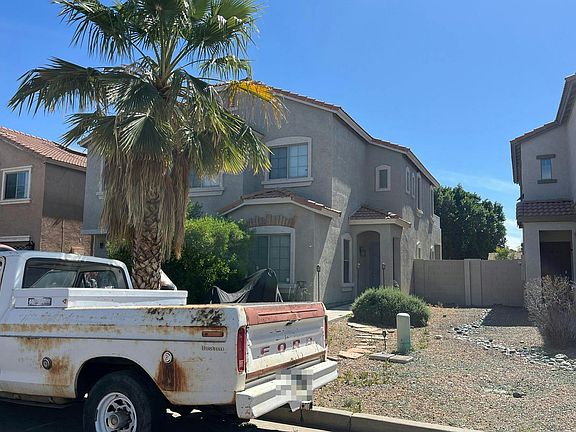 2nd image of 391 E Maddison St