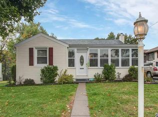 4916 Hilltop Rd, Harrisburg, PA 17111