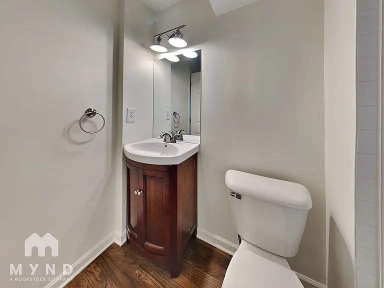 305 Franklin Rd — Photo 13