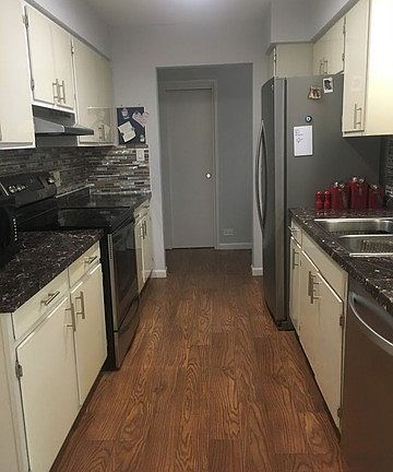 2nd image of 1025 Randolph St APT 113