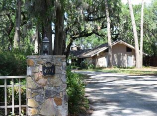 4977 River Point Rd, Jacksonville, FL 32207