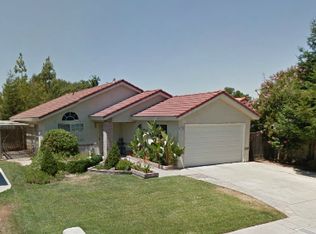 6235 N McCaffrey Ave, Fresno, CA 93722