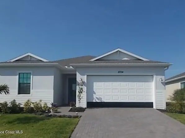 8704 Alister Dr, Melbourne, FL 32940