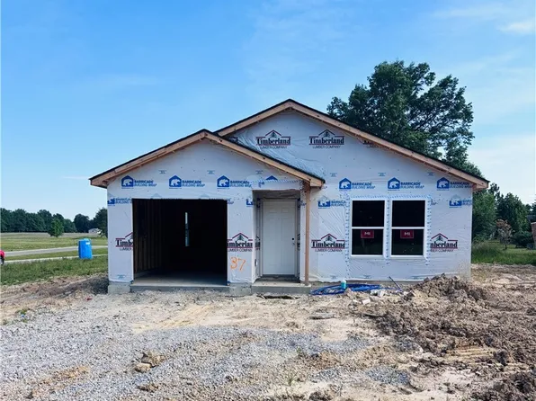 815 Linden Drive, Austin, IN 47102