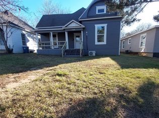 1326 W Sears St, Denison, TX 75020