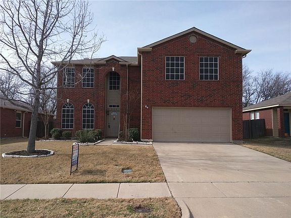 4th image of 2428 Dogwood Dr