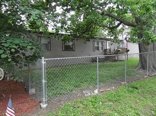 333 NE Pine St, Melvern, KS 66510