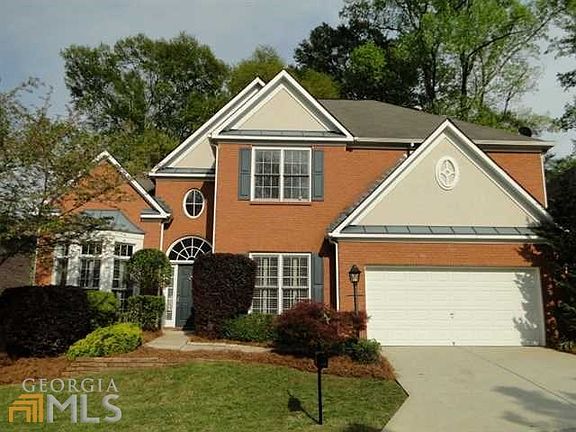2nd image of 180 Ennisbrook Dr SE