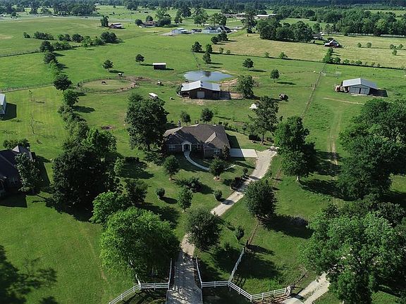 3rd image of 32219 Mink Creek Ct