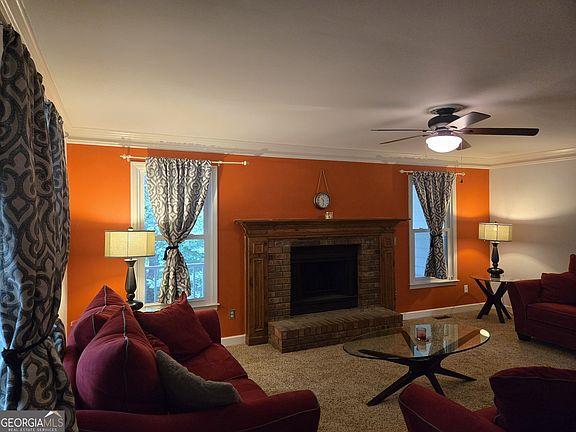 2nd image of 1174 Arbor Hill Rd