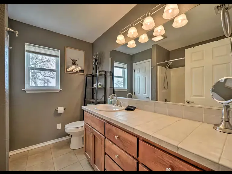 324 Deer Rd — Photo 23