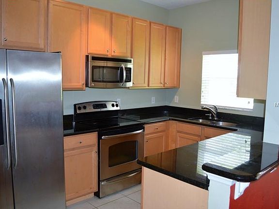 5th image of 1231 Twin Trees Ln