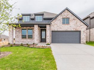 1249 Rio Bravo Rd, Justin, TX 76247