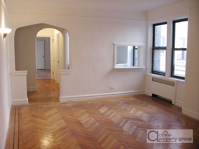 1st image of 687 W 204th St APT 4A