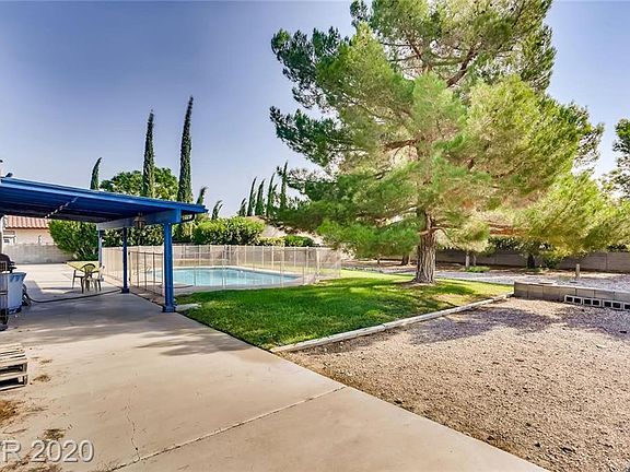 2nd image of 5221 N Lisa Ln