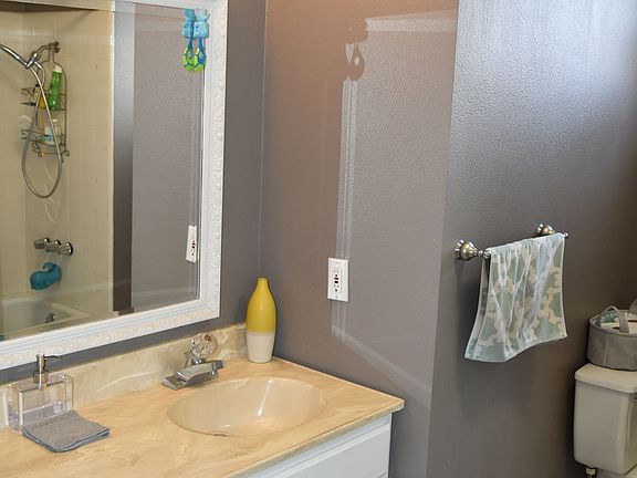 Remodeled full bathroom with
