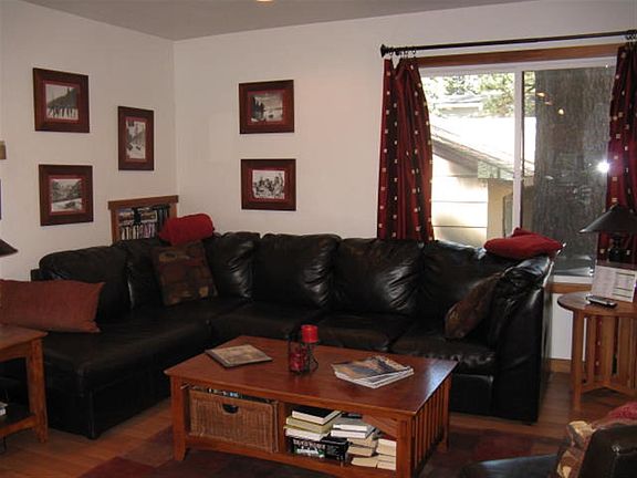 4th image of 9842 N Lake Blvd