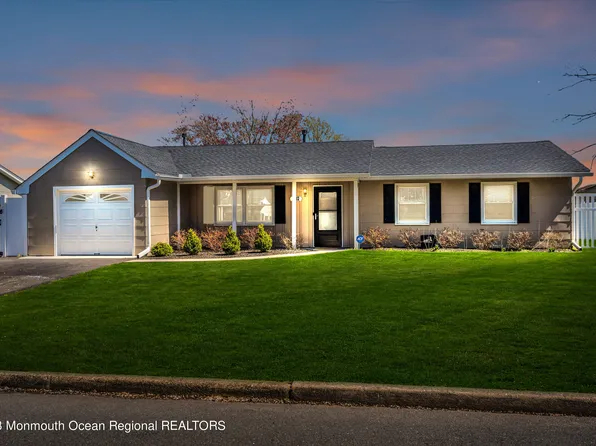 402 3rd Street, Waretown, NJ 08758