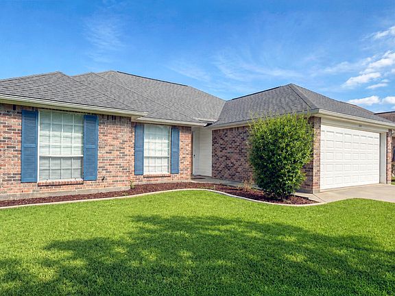 3rd image of 105 Wildflower Ln