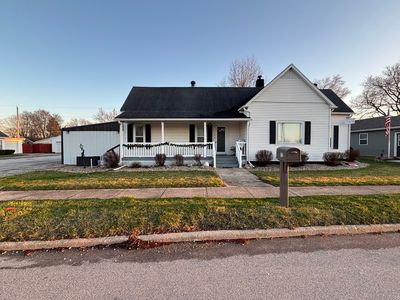 112 W Lincoln Ave, Ogden, IL, 61859