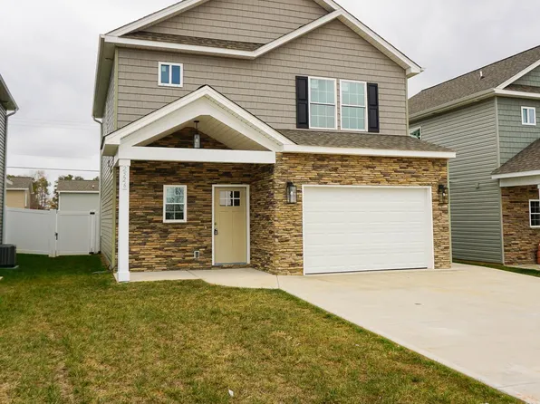 2526 Snow Creek Rd, Hickory, NC 28601