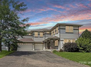 15590 58th Pl N, Plymouth, MN 55446