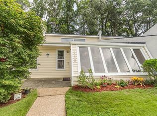 230 Goshen Ln, Woodstock, GA
