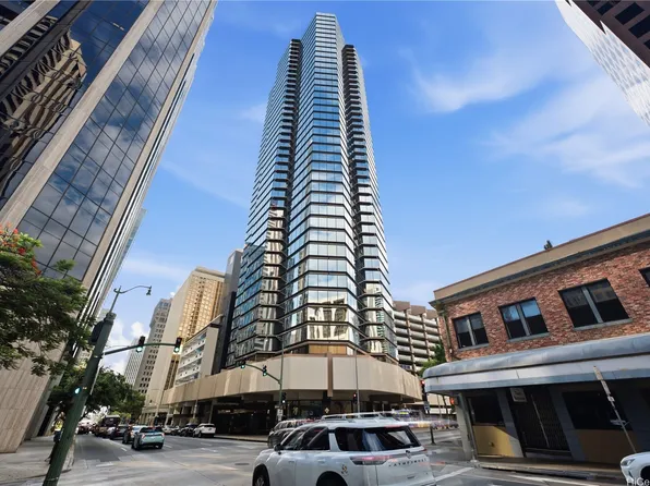 1088 Bishop St APT 2710, Honolulu, HI 96813