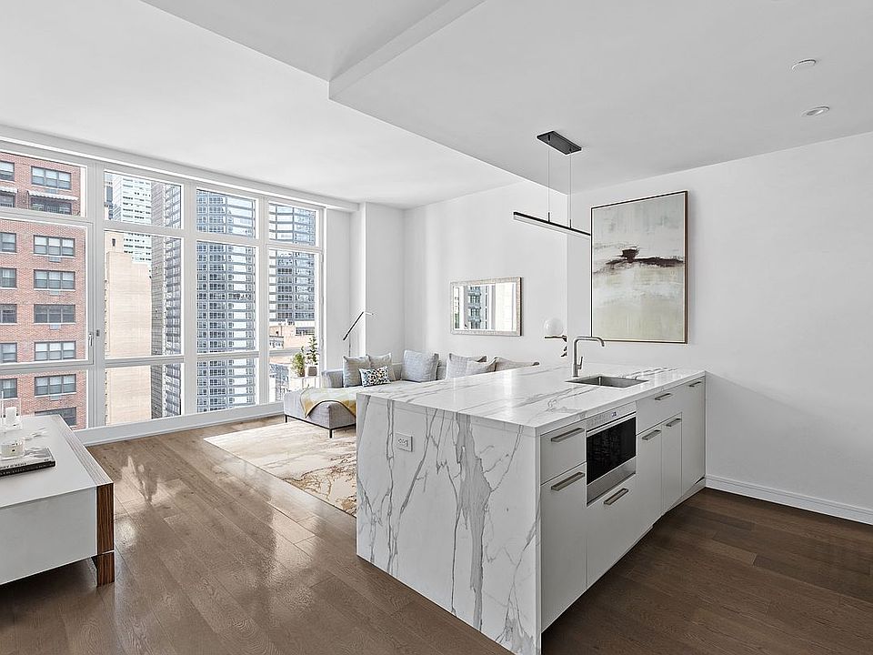 1st image of 305 E 51st St APT 10C