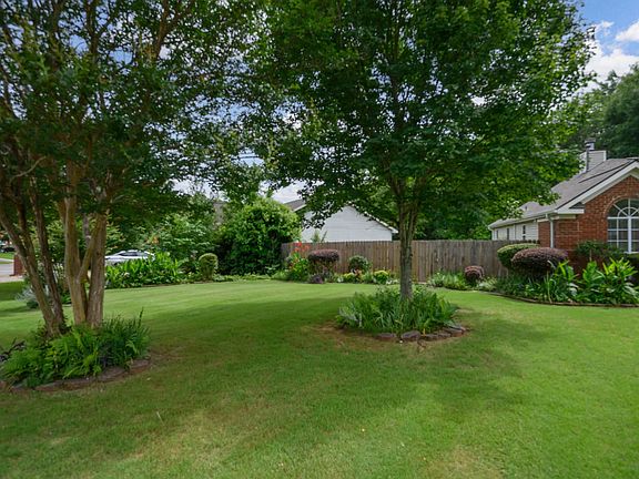 4th image of 4262 Pebble Garden Way