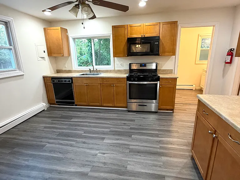 114 Morris Blvd — Photo 15