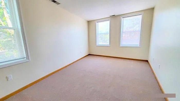 154 Cedar St #1-4 — Photo 8