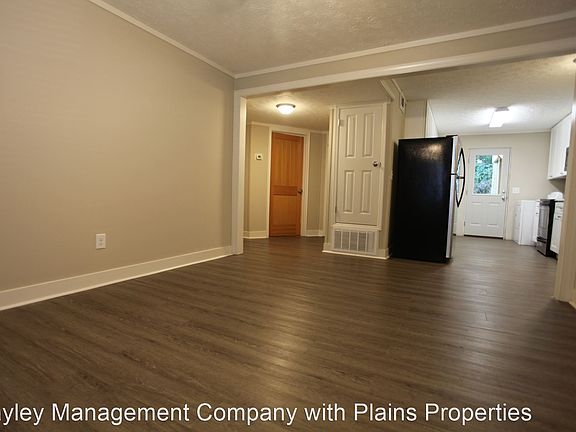 2nd image of 605 Edmon Ave APT B