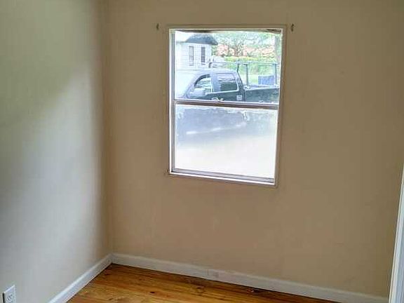 3rd image of 5605 Wesconnett Blvd #5603