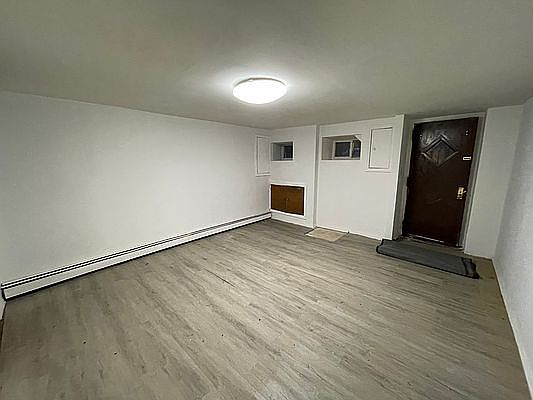 2nd image of 31 Chester Ct #B