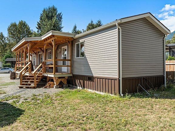 3rd image of 41711 Taylor Rd #16