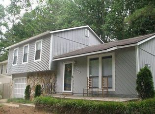 679 Burnt Creek Dr, Lilburn, GA 30047