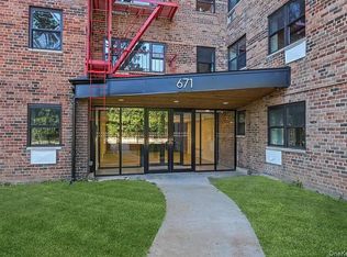 671 Bronx River Rd #7Q, Yonkers, NY 10704