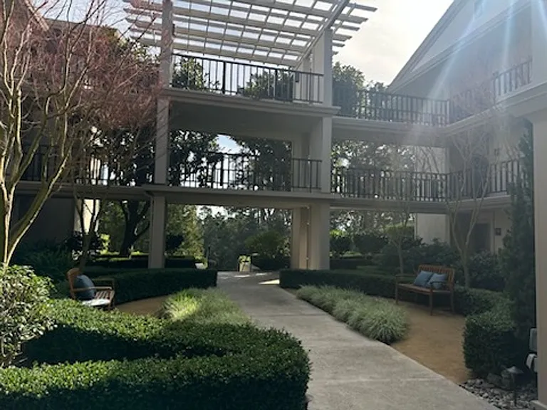 12 Ocean Pines Ln — Photo 1
